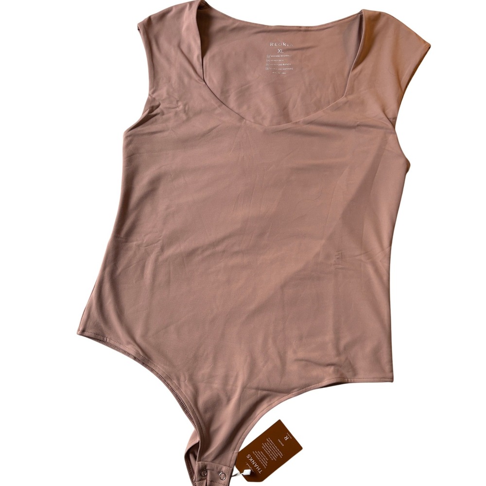 REORIA XL Bodysuit Sleeveless Tank Top Square Neck Beige Snap Closure New